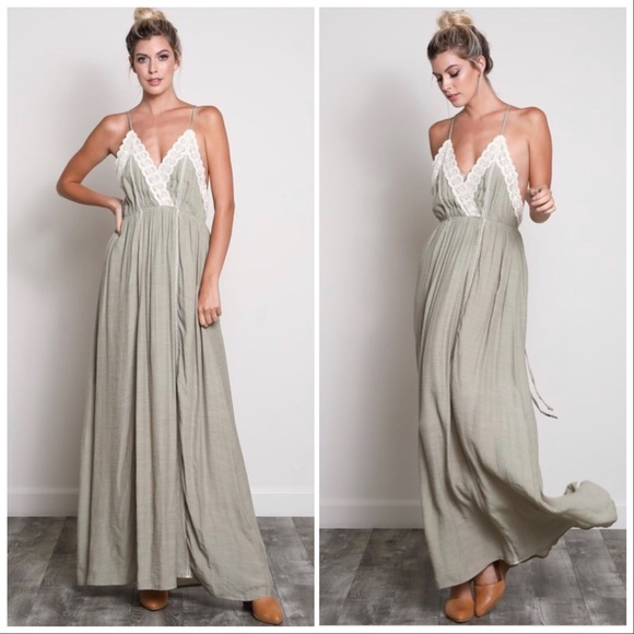 LAST 1/ADELLA/5⭐️ Lace Trimmed Backless Maxi Dress - Picture 2 of 5